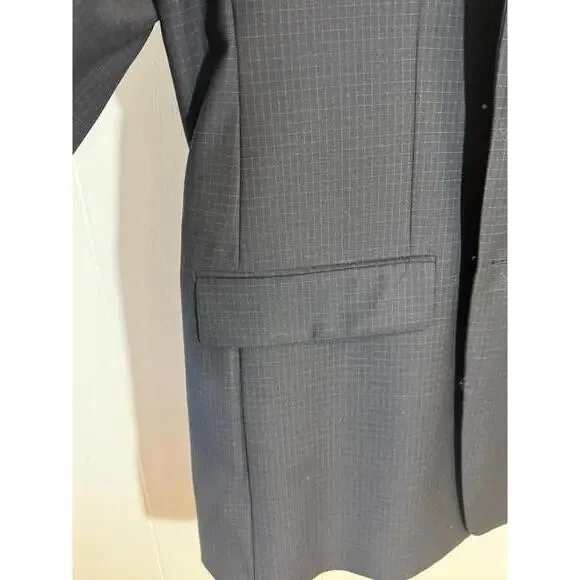 Burberry Men’s Small Window Pane 100% Wool Suit 2 Button Sz. 48L - Picture 4 of 9